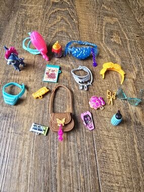 Monster High G3 Accessories & Pets Lot